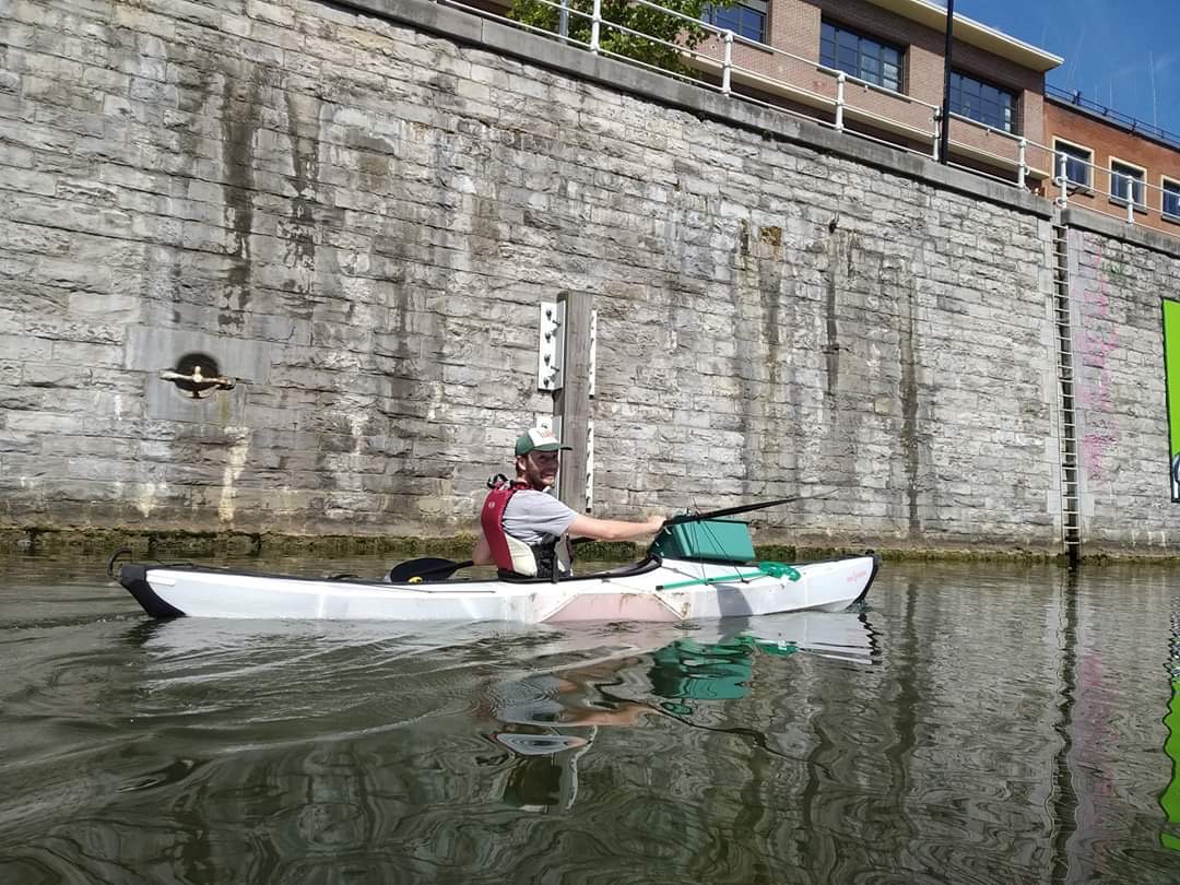 Lire la suite à propos de l’article Louis aka The Globe Kayakker